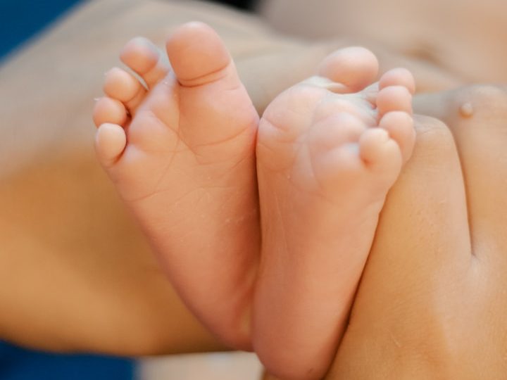 Yoga nach der Geburt mit Kind